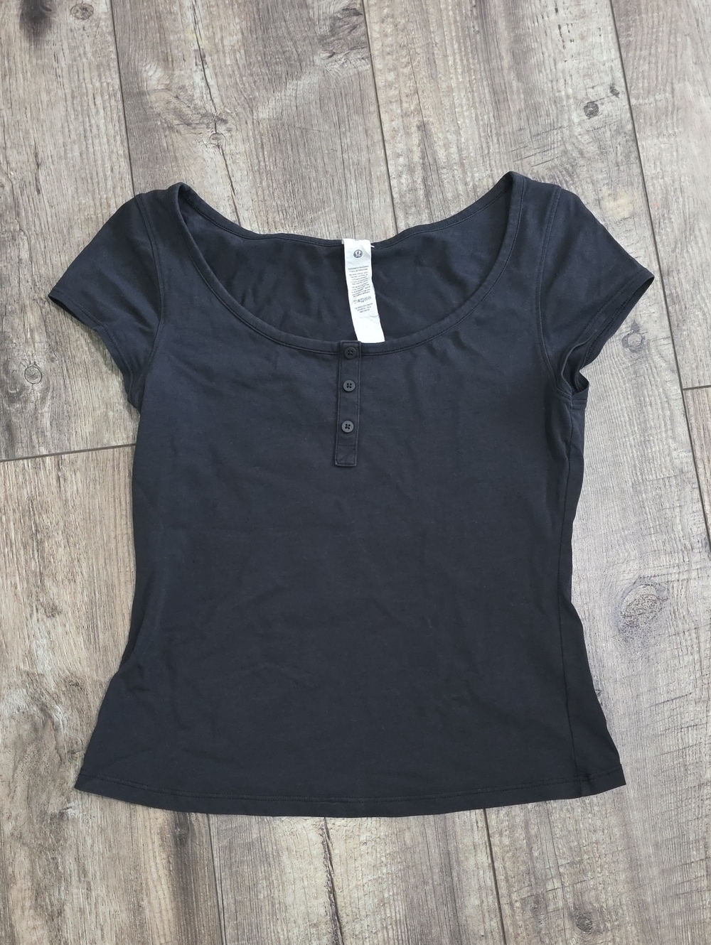 Lululemon Cap-Sleeve Henley T-ShirtBlack